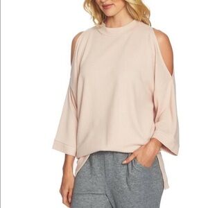 🔥 1. State cold shoulder soft sweater